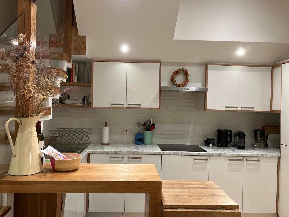 Luxury 3-Bedroom Townhouse In Hackney Londra Esterno foto